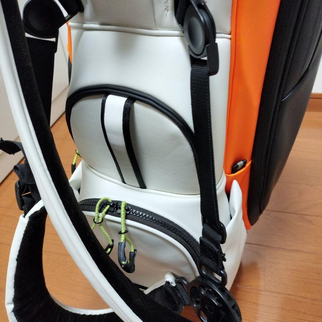 ベゼル　キャディーバック