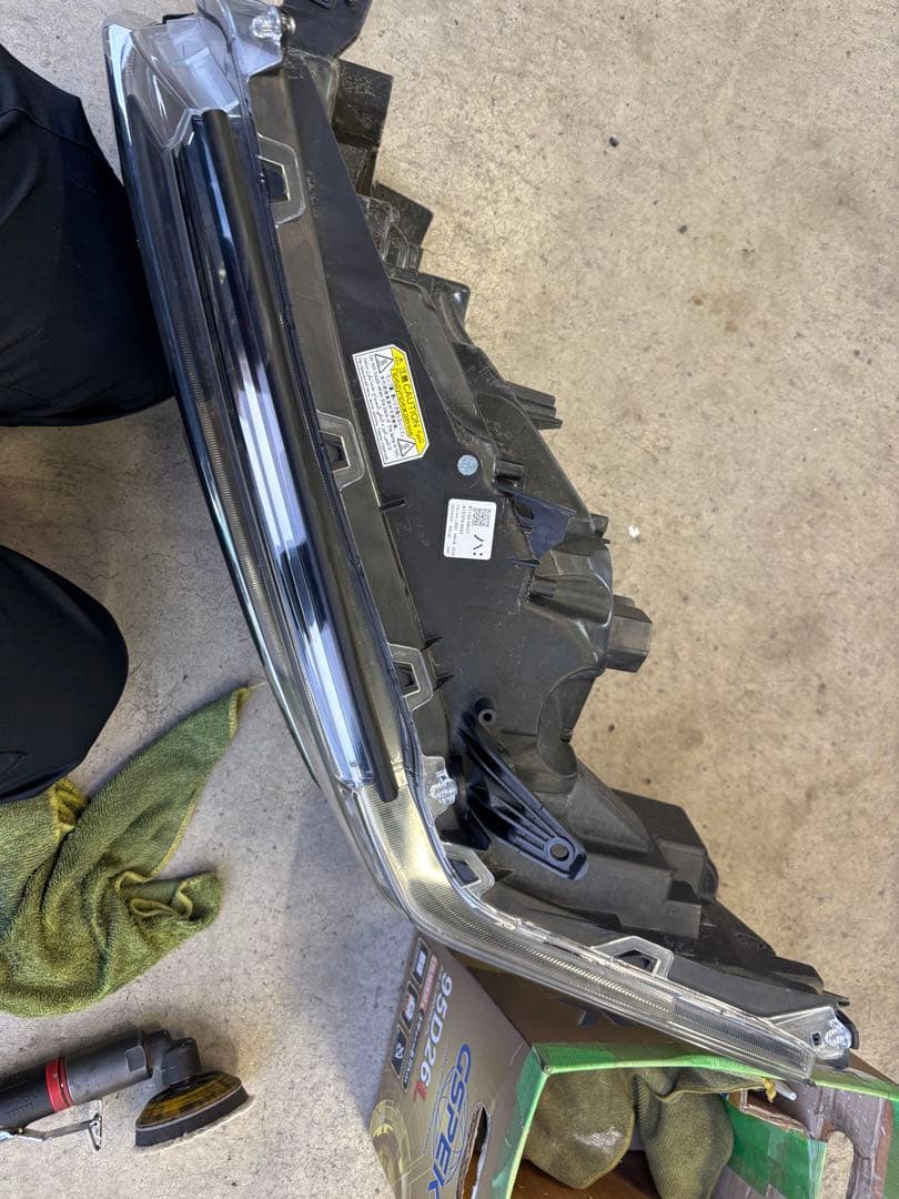 アルファード 30 後期 左ヘッドライト