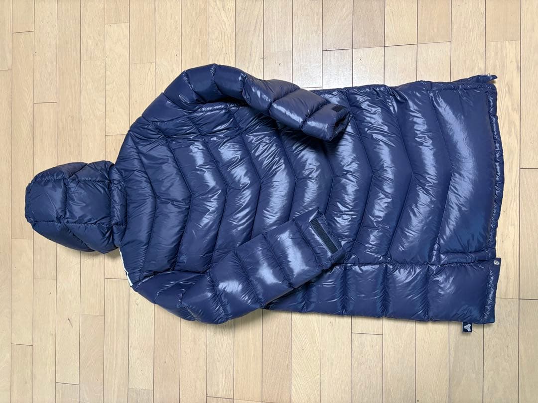 Y*E様 adidas フード付きダウンコート M ネイビー