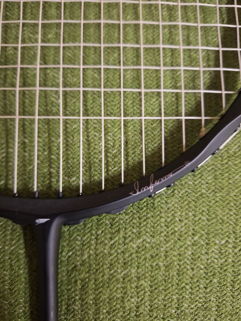 ☆バドミントンラケット GOSEN INFERNO SMART 即使用可能です!