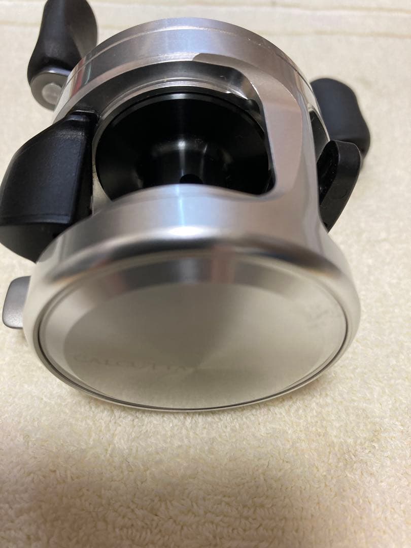 【新品・未使用品】 シマノ　カルカッタ101 レフトハンドル