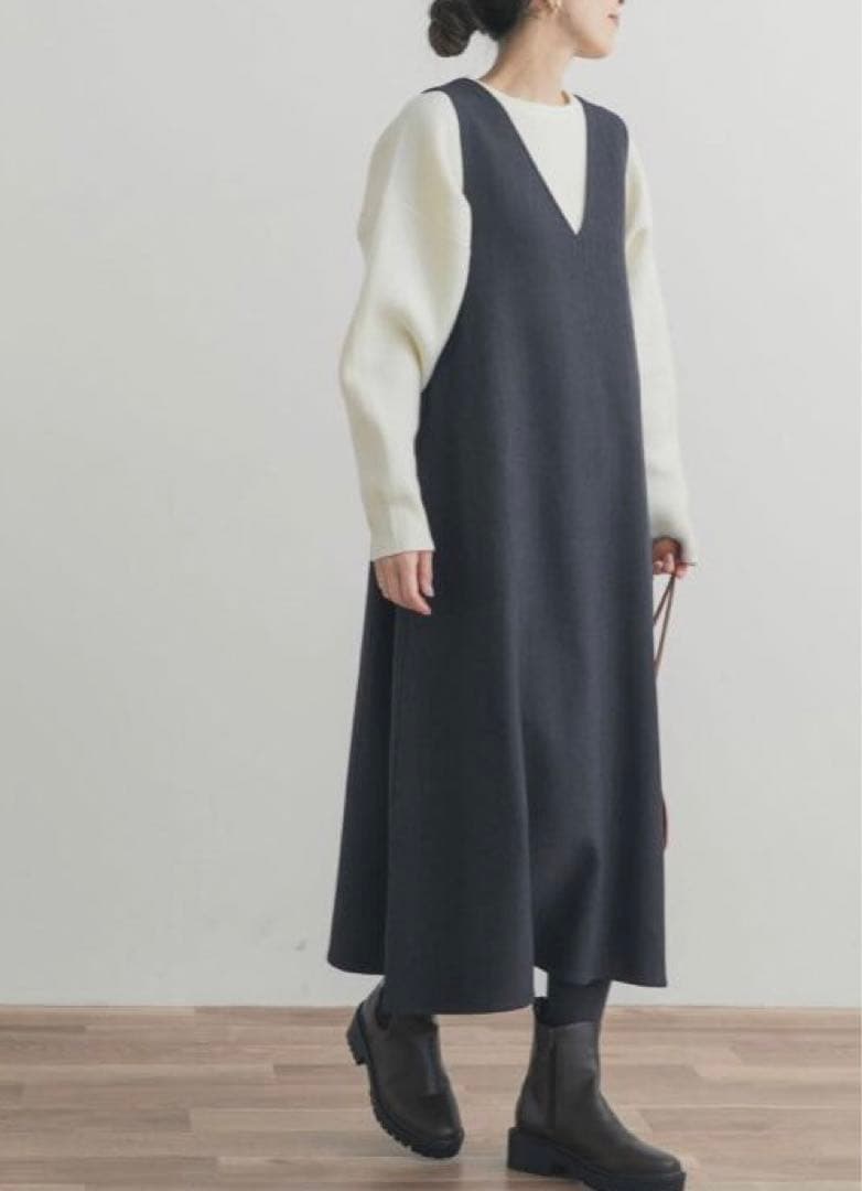 新品タグ付き　DOORS メランジBACKタックフレアジャンスカ