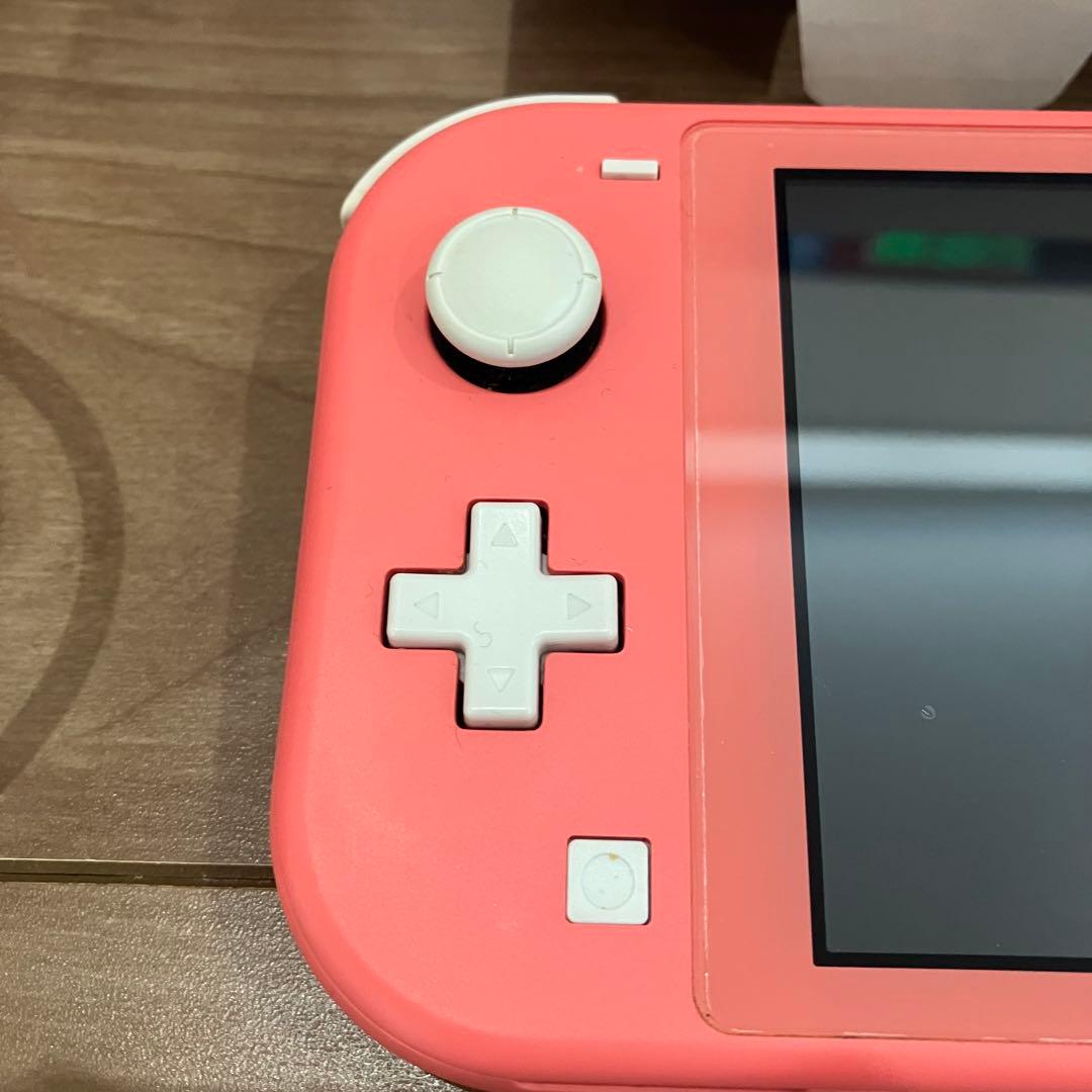 Nintendo Switch Lite コーラルピンク　箱付き