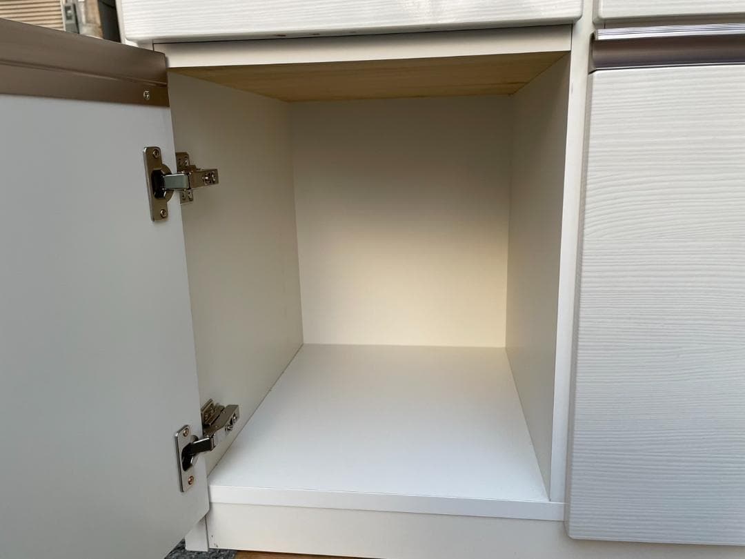 大阪京都限定 松田家具 ダイニングボード 食器棚 炊飯器台付き レンジボード