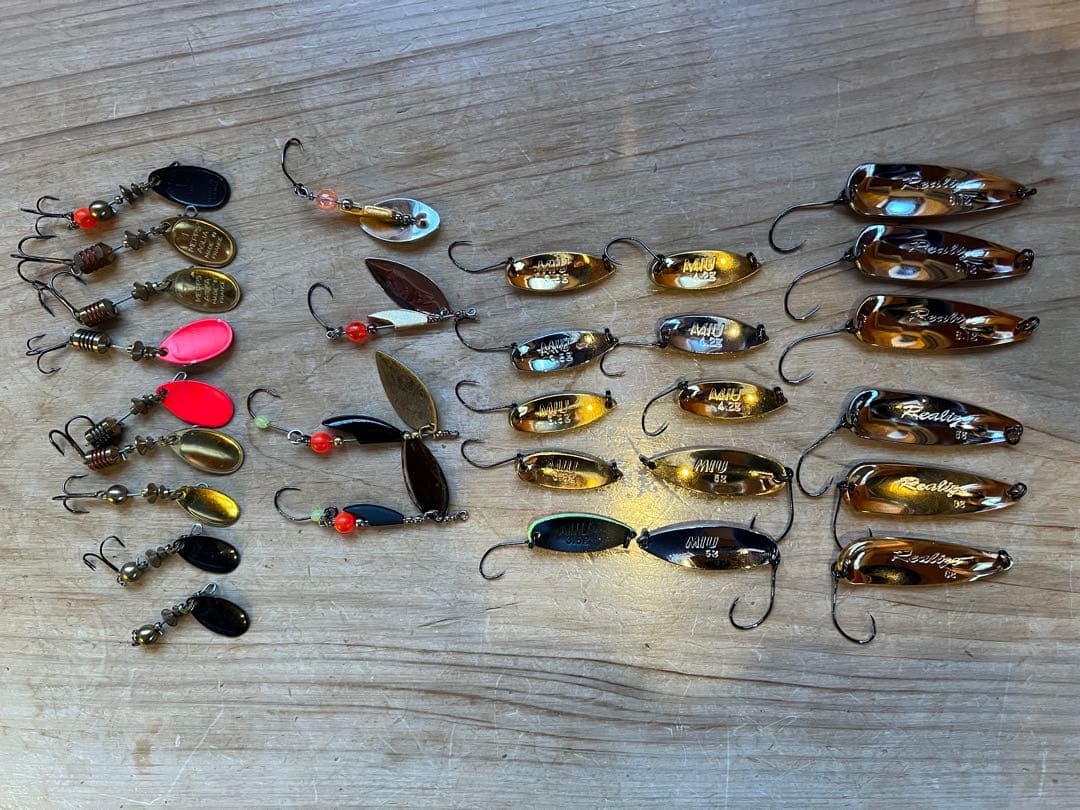 渓流ルアー（スプーン＆スピナー）合計29個