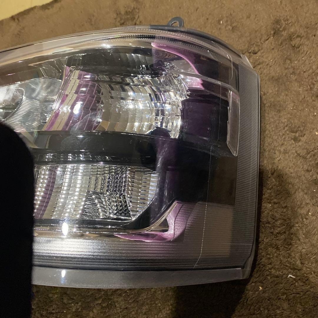 サンバーヘッドライト左