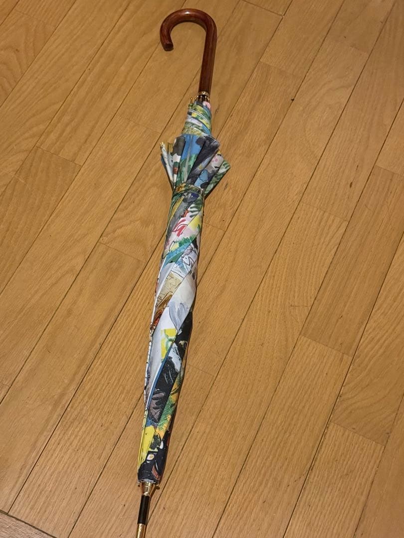 【人気】マンハッタナーズ　手開き式　雨傘　耐風式　素敵なマンハッタン　長傘