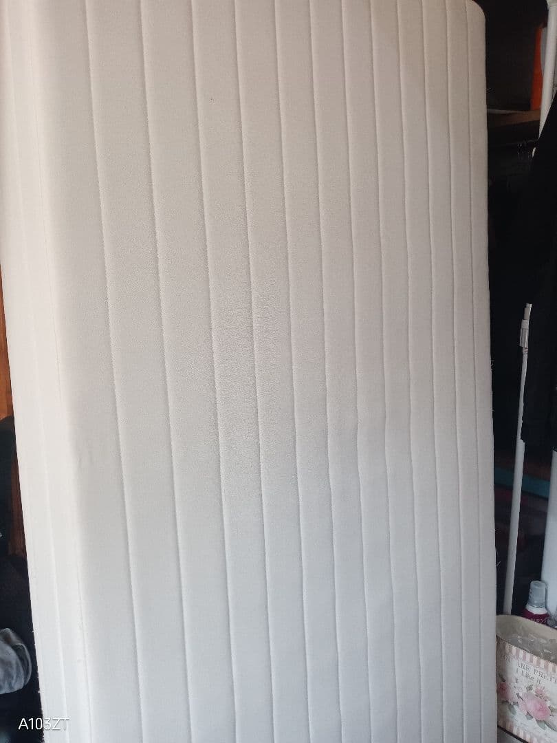 セミシングル ボンネルコイル脚付きベッド