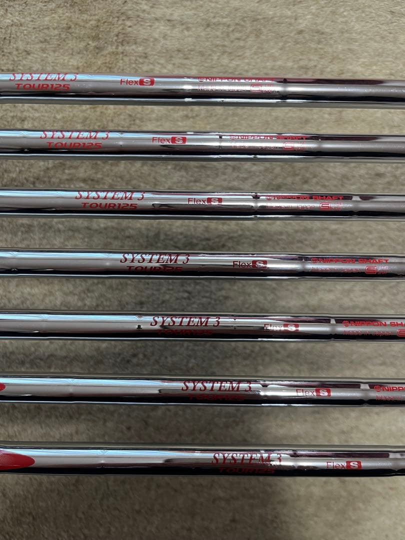 スリクソン　ZXi 7 4〜P 7本　モーダス125 S です