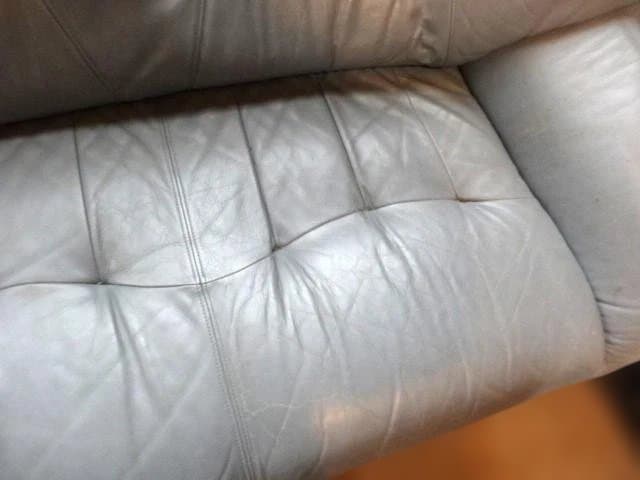 ①【2台セット可】2台50万 高級ソファ　ブルーグレー系　レザー 3人掛け