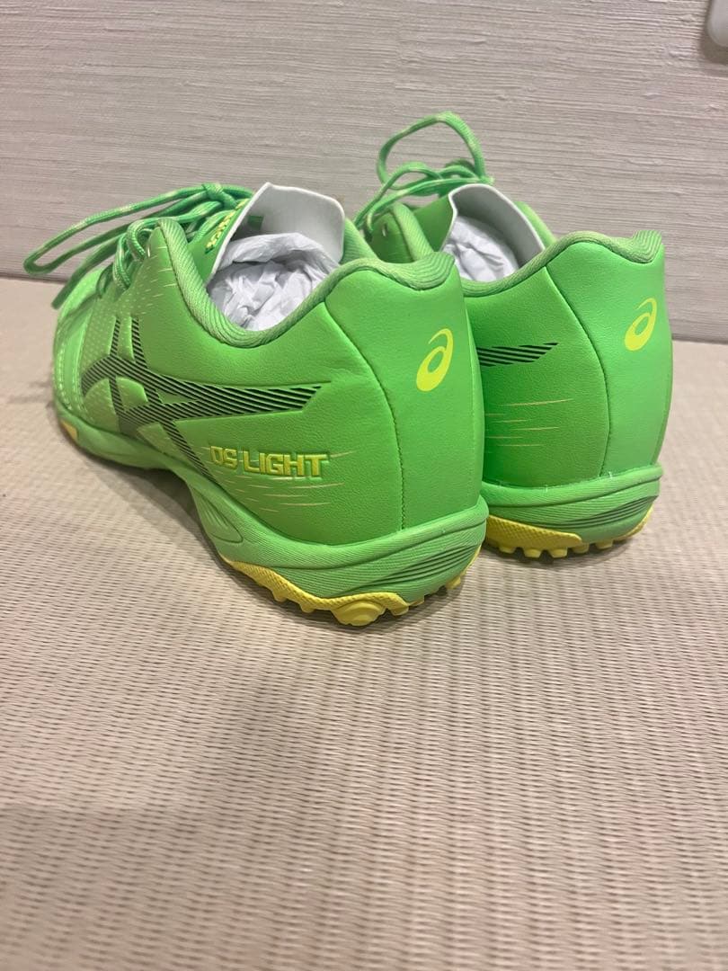 asics DSライト　サッカーシューズ グリーン 新品