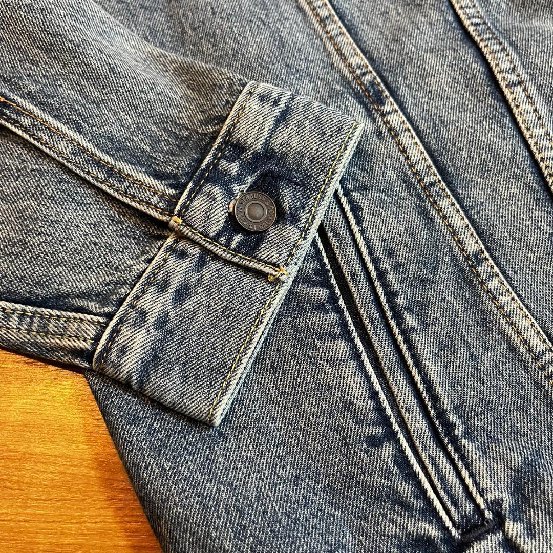 新品　リーバイス　XL デニム トラッカー ジャケット Gジャン　Levis