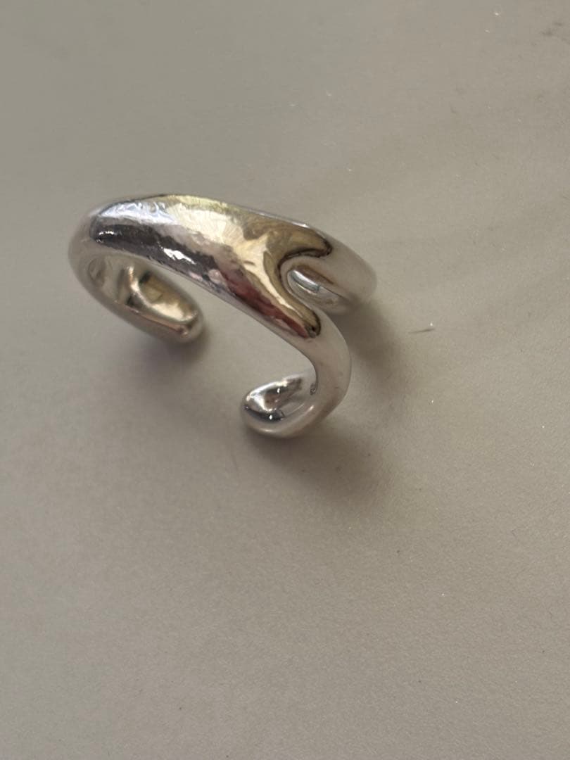 L*M様 モニカ・カスティリオーニ ハグリング A-ABBRACCI-01シルバ