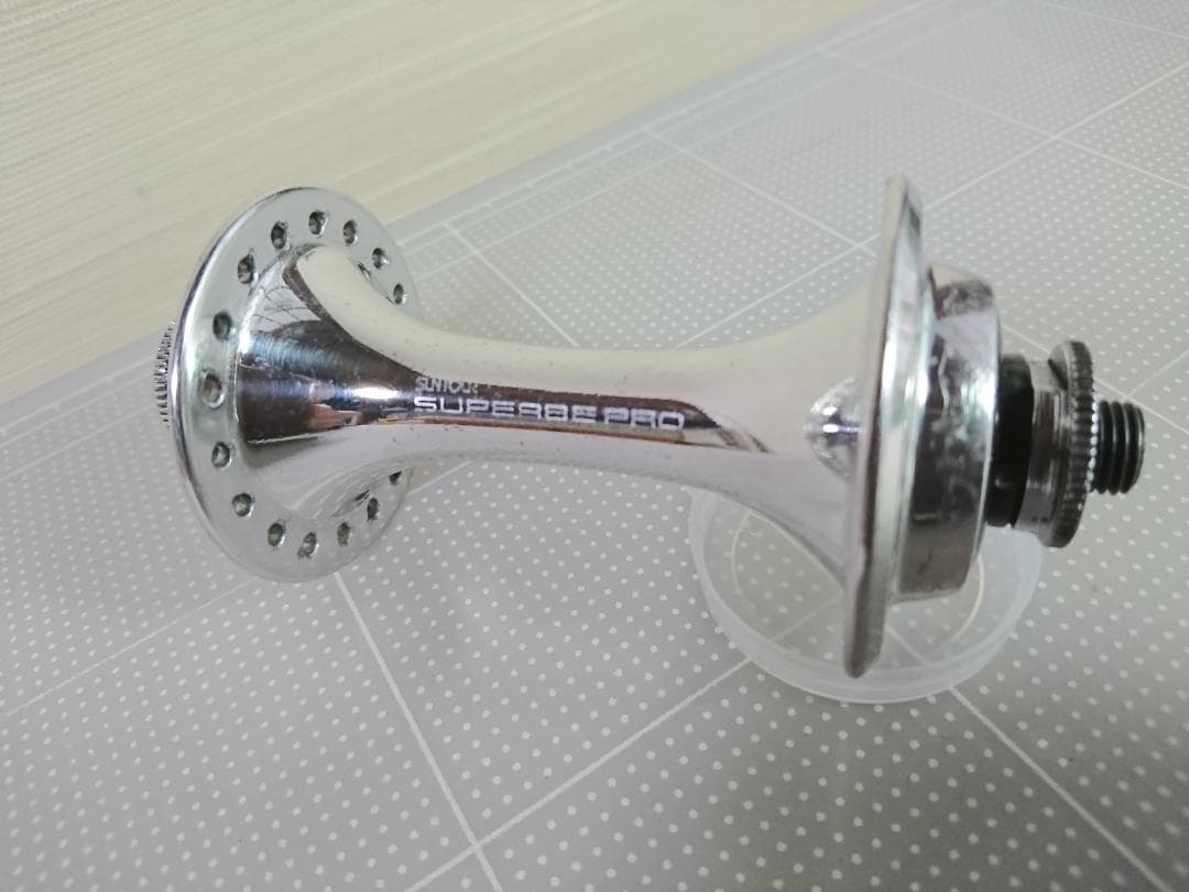 サンツアー SUPERBE PRO フロント ハブ
