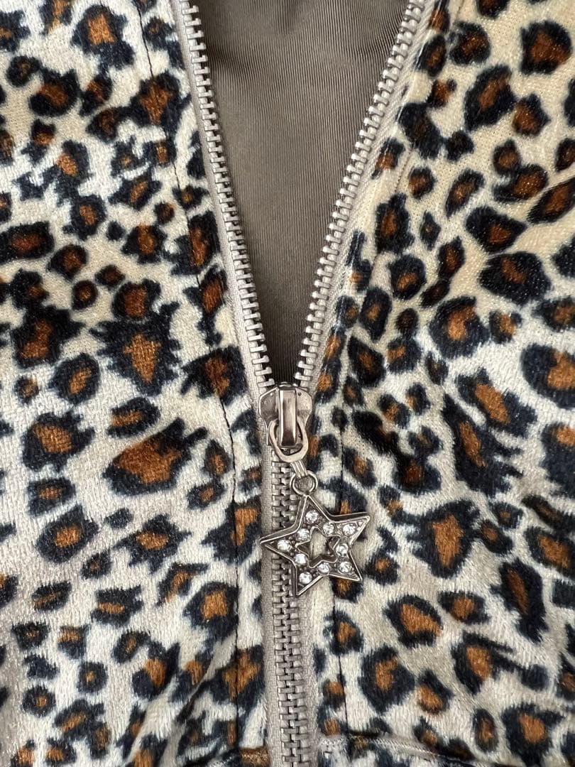希少　早い者勝ち　JSG ヒョウ柄ファー付きパーカー　ギャル　Y2K