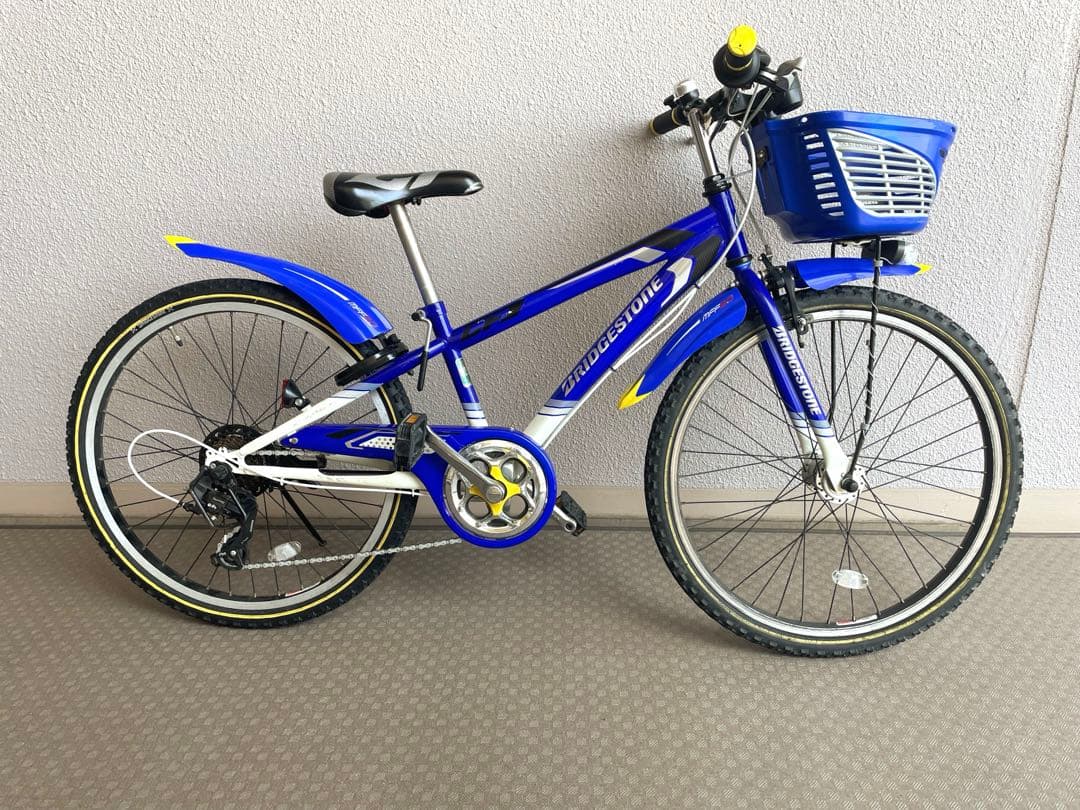 BRIDGESTONE キッズサイクル 青　24インチ