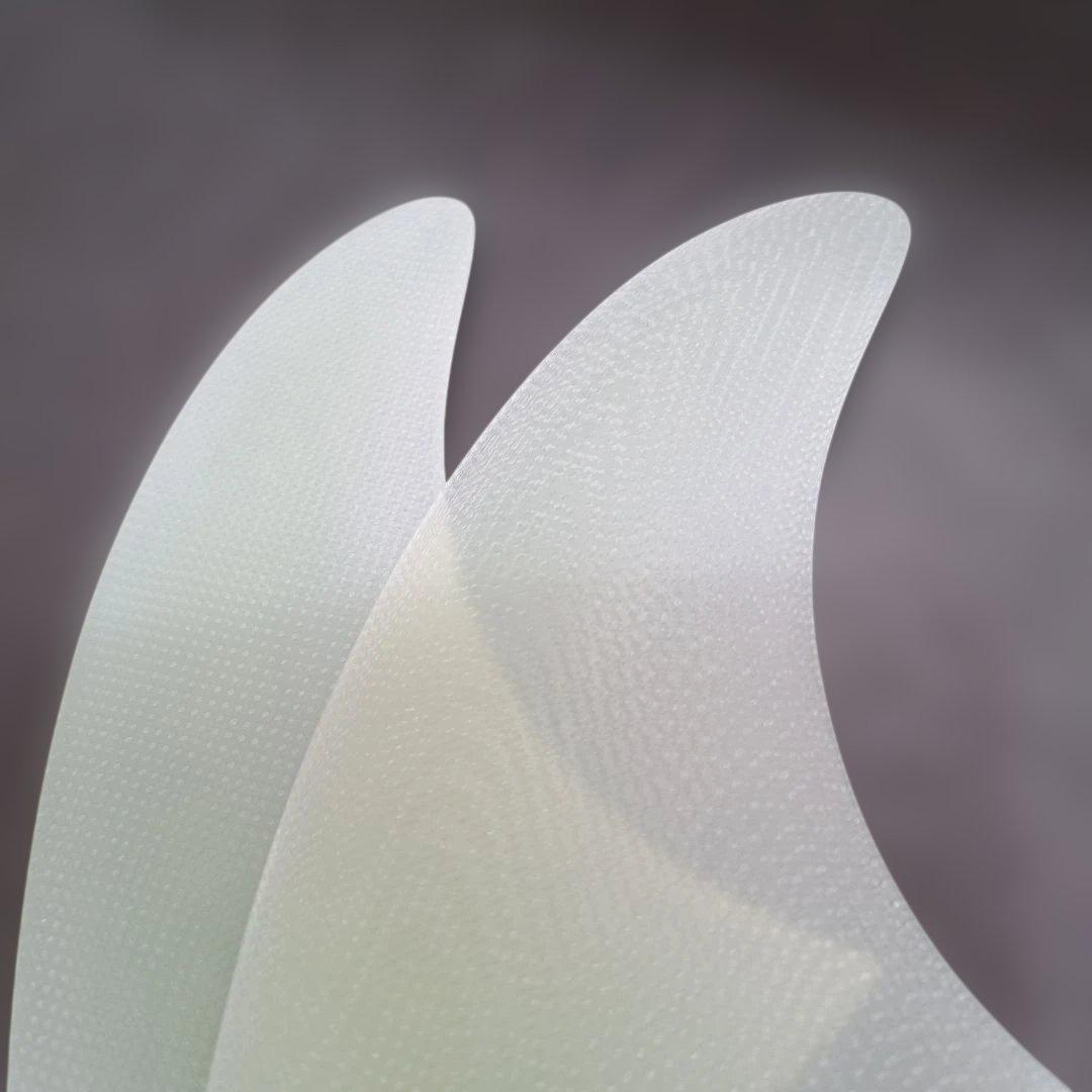 ＶＯＬＡＮカラー ツインフィン　FCS対応 ファイバーグラス製　フィン