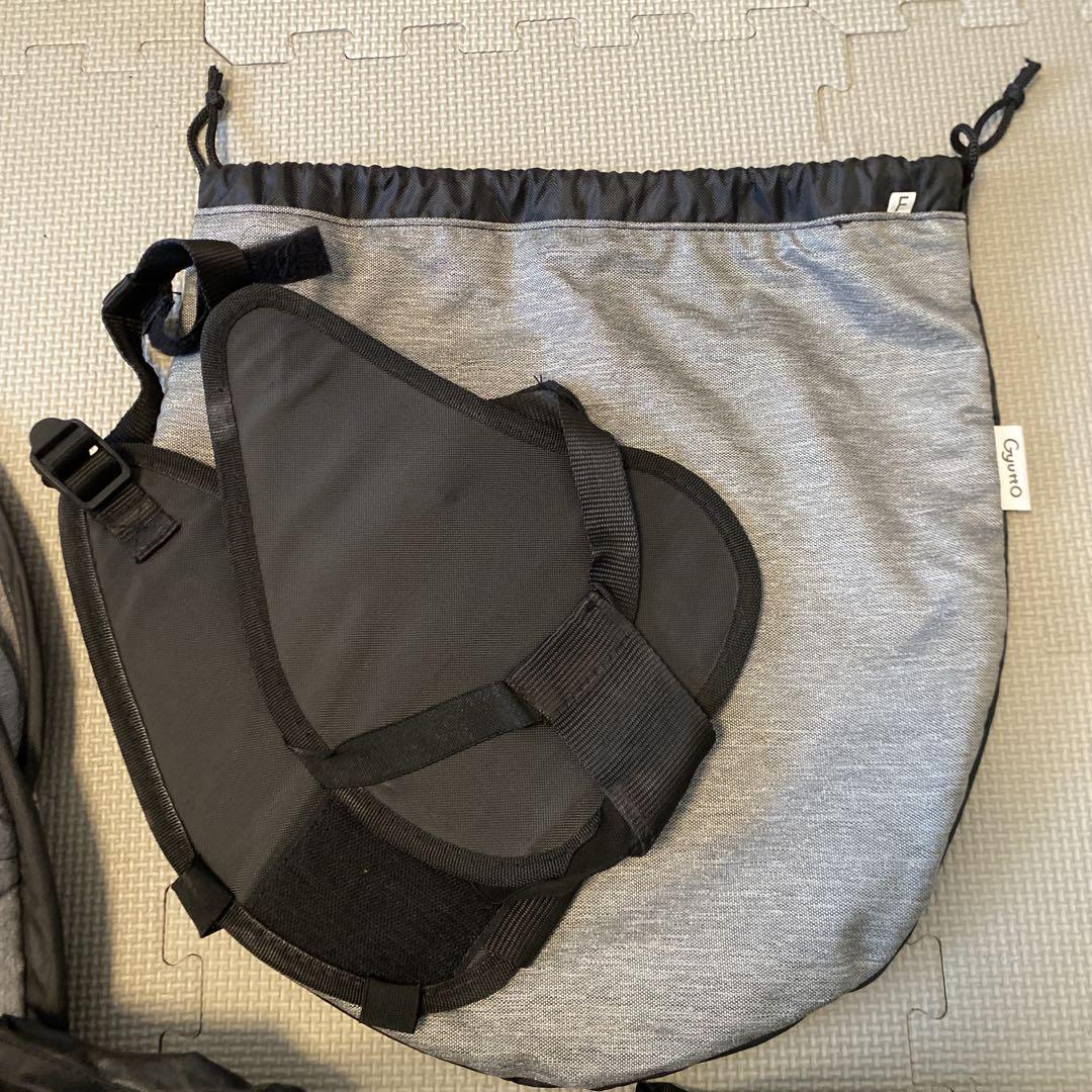 ゆー⭐︎Gyuttoチャイルドシート★グレーレインカバー(後用)純正