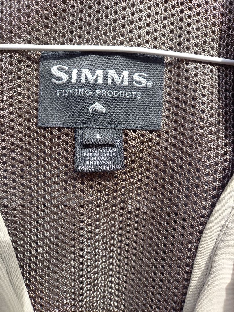 SIMMS シムスフィッシングベスト メッシュL 釣り渓流