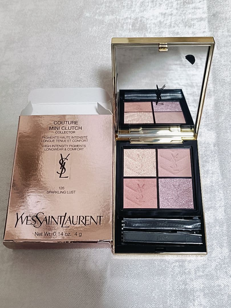 ★新品★ イブサンローラン クチュールミニクラッチ 126 スパークリングラスト