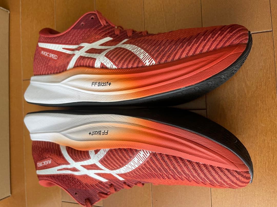 アシックス マジックスピード2 26.5cm