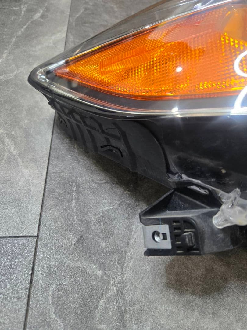 KC2　ホンダ　レジェンド　前期　ヘッドライト　運転席側