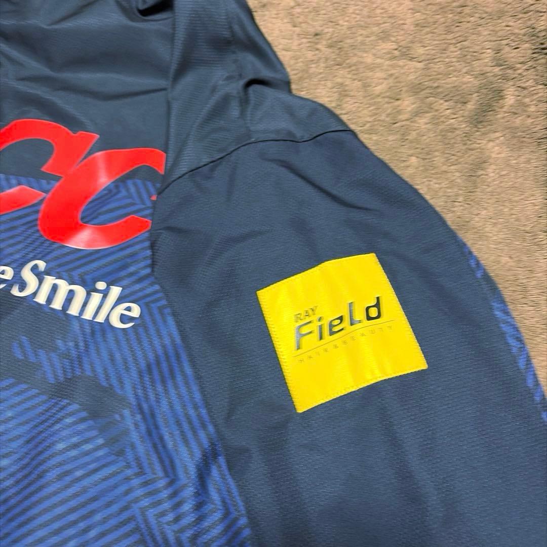 ゴ*ラ様 【美品・激レア】名古屋グランパス ミズノ 支給 ナイロンジャケット 長