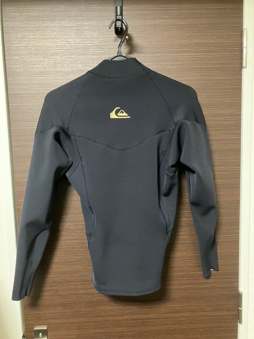 QUIKSILVER ブラック 長袖 タッパー