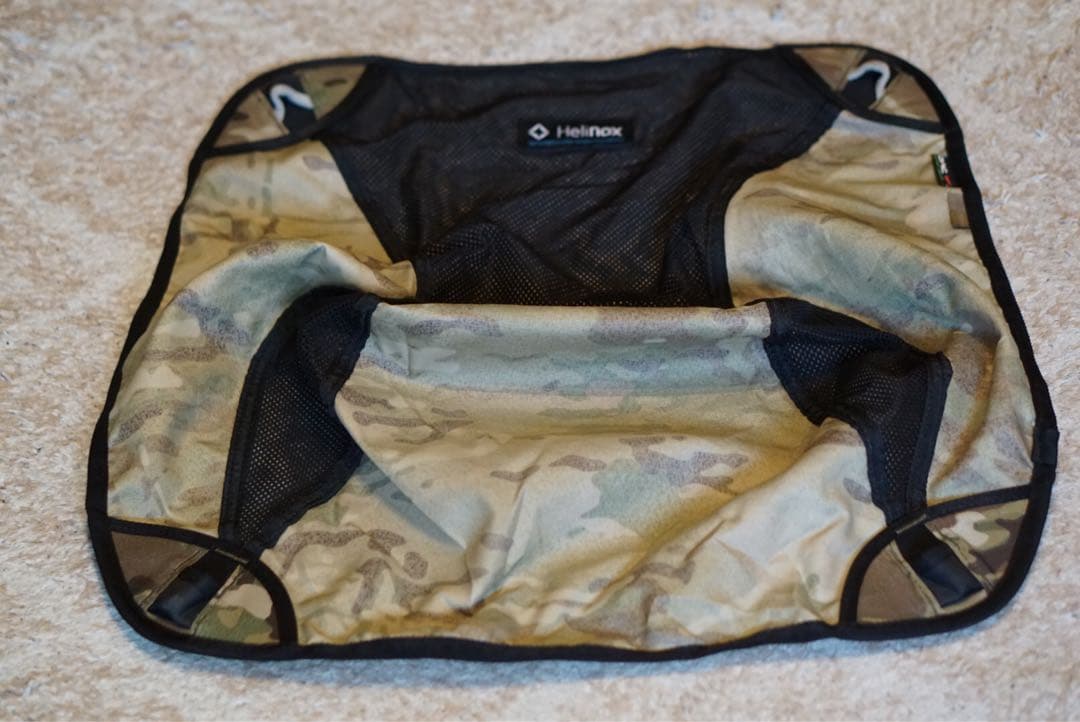 Helinox チェアワン　マルチカモ