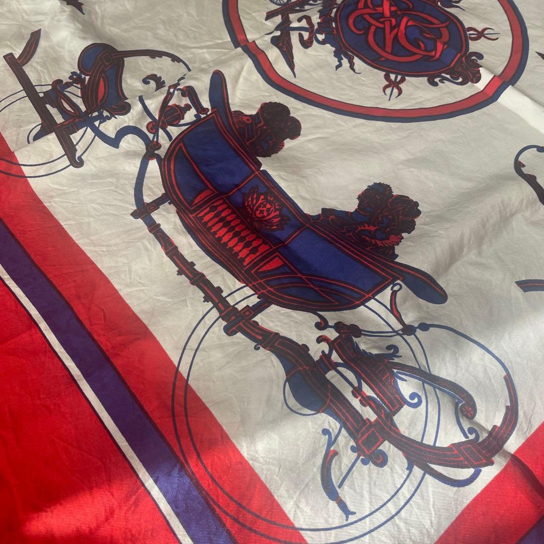 HERMES ヴィンテージシルクスカーフ 馬車デザイン