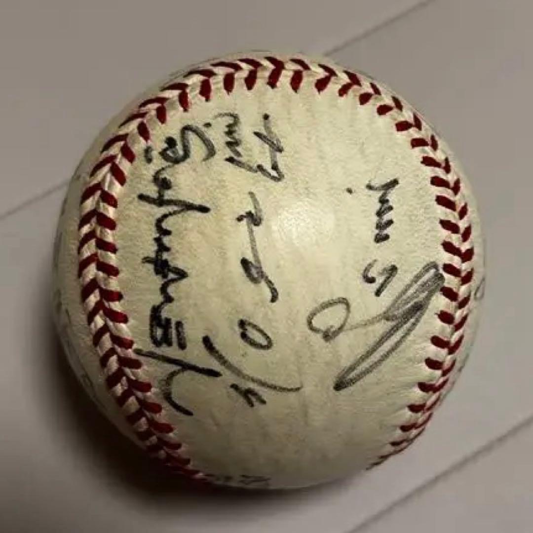 昭和39年〜40年頃の阪神タイガース寄せ書きサインボール12名分