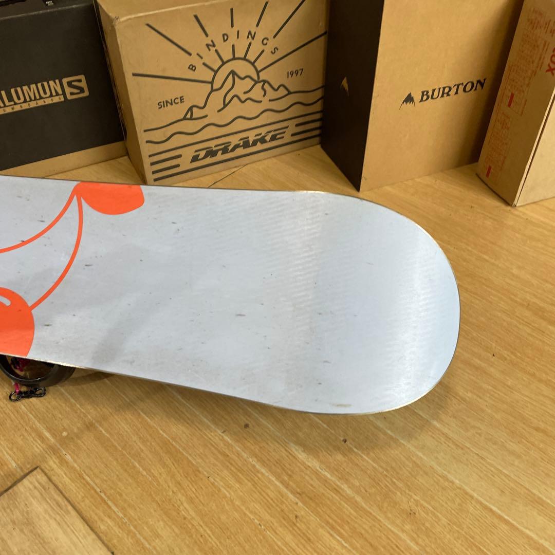 BURTON×XERES　　キッズスノーボードセット　バートン　バイン付