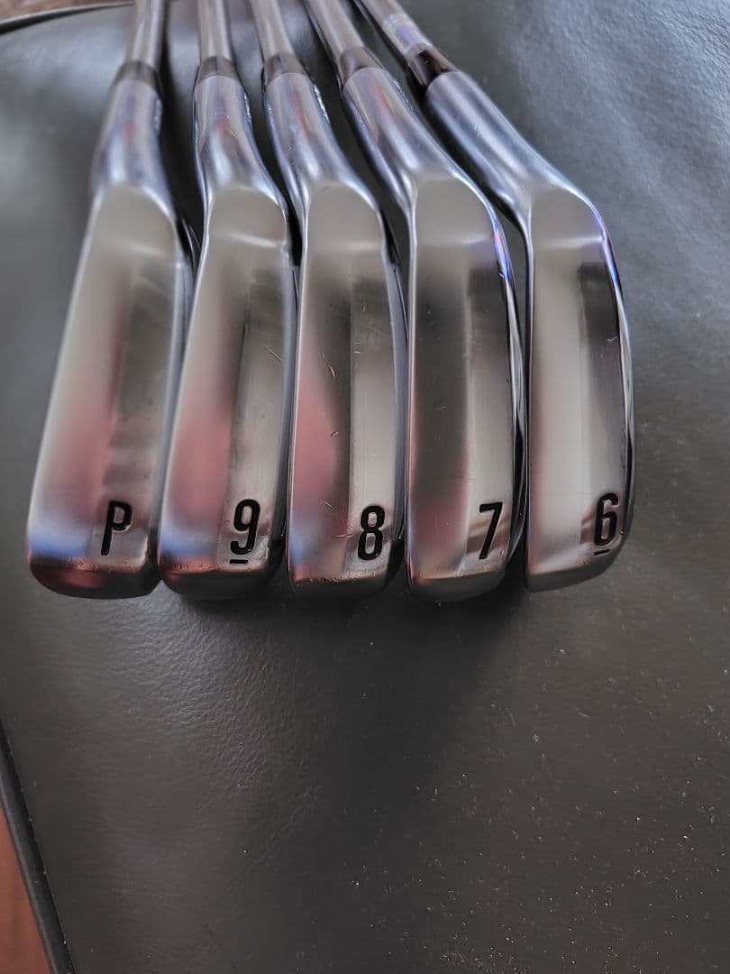 スリクソンzxi5 スチールファイバーi80cw（Ｒ） 6〜PW（5本セット）