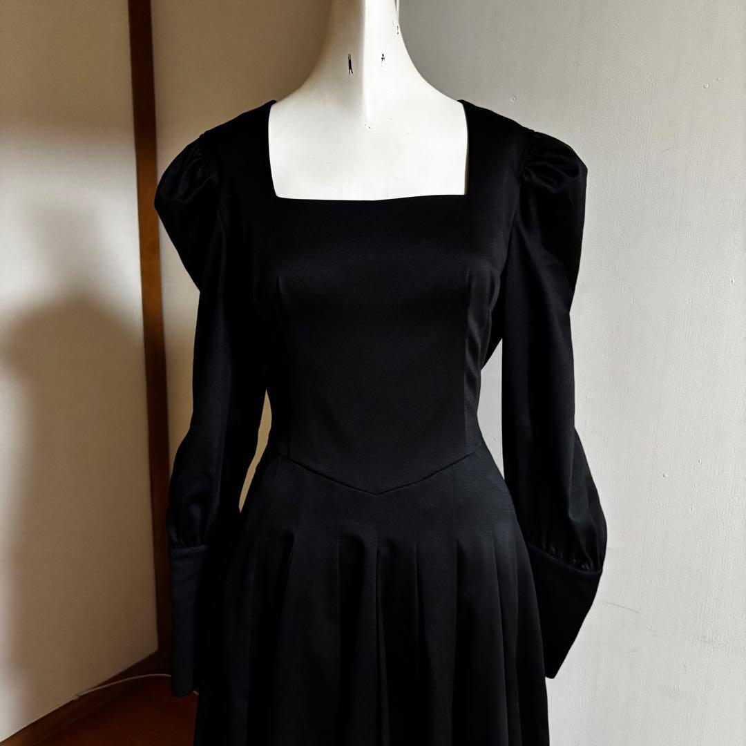 アトリエボズ　ブラックドレス　クリーニング済み