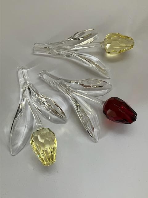 スワロフスキー　チューリップ　3本