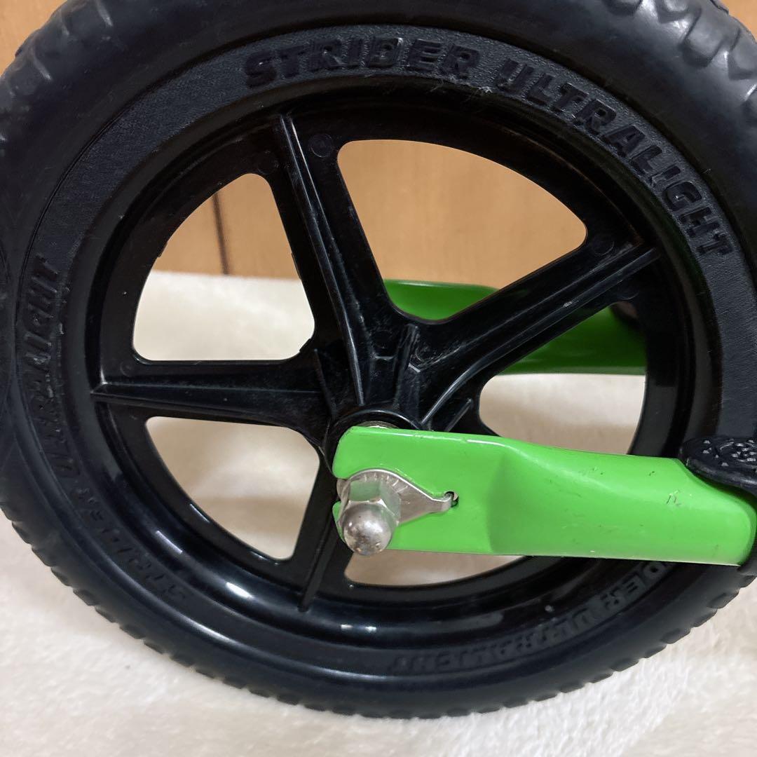 【美品】ストライダー　スポーツ STRIDER 12インチ　グリーン　日本正規品