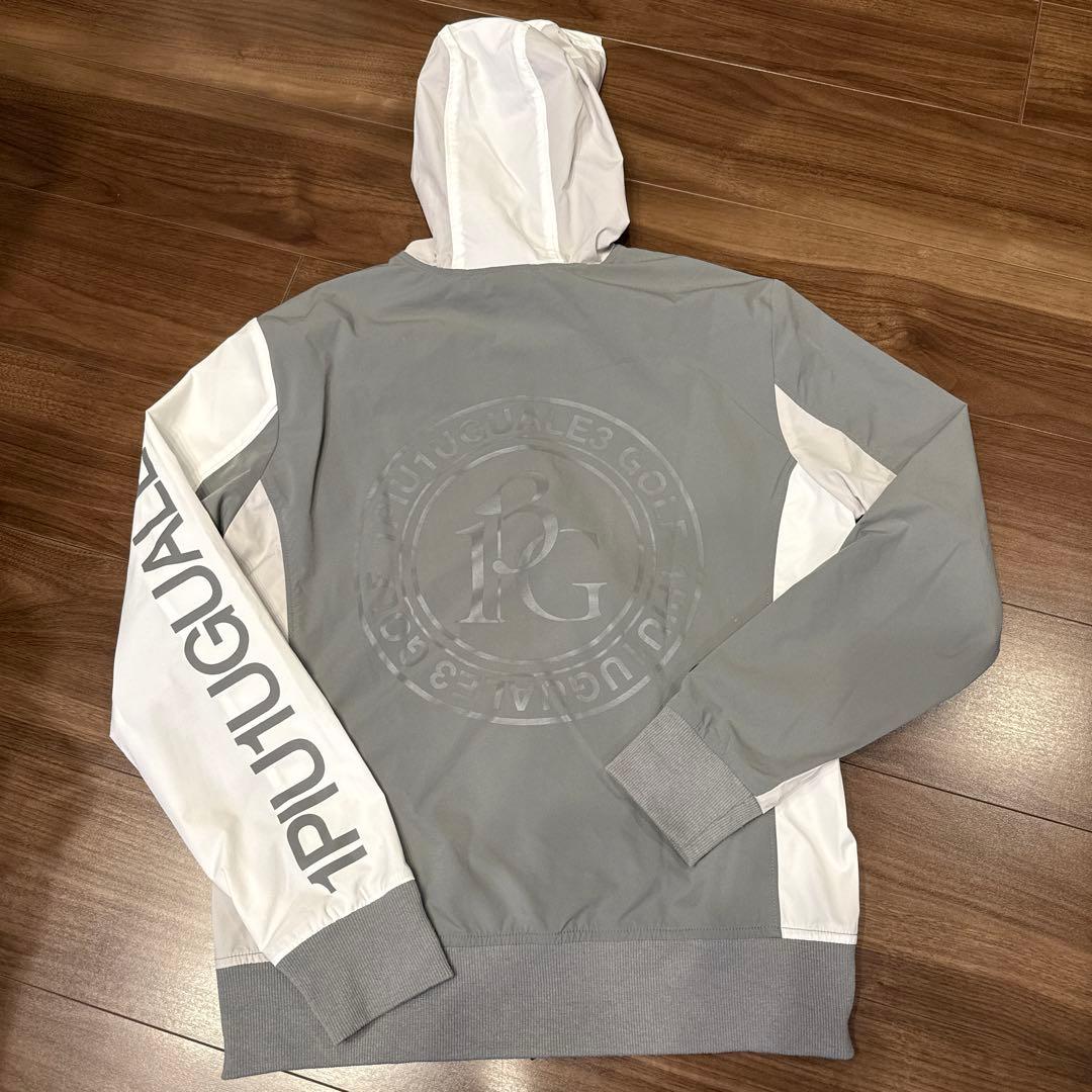 1PIUIGUALE3 フード付き　ナイロンパーカー