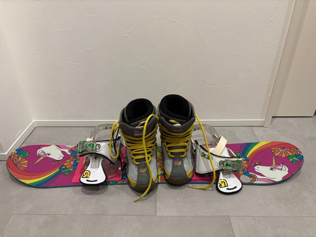 スノボー子供用　 板、バインディング、ブーツ3点セット