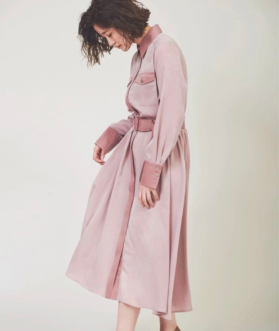 【タグ付き新品】The Virgnia バイカラーシャツワンピース