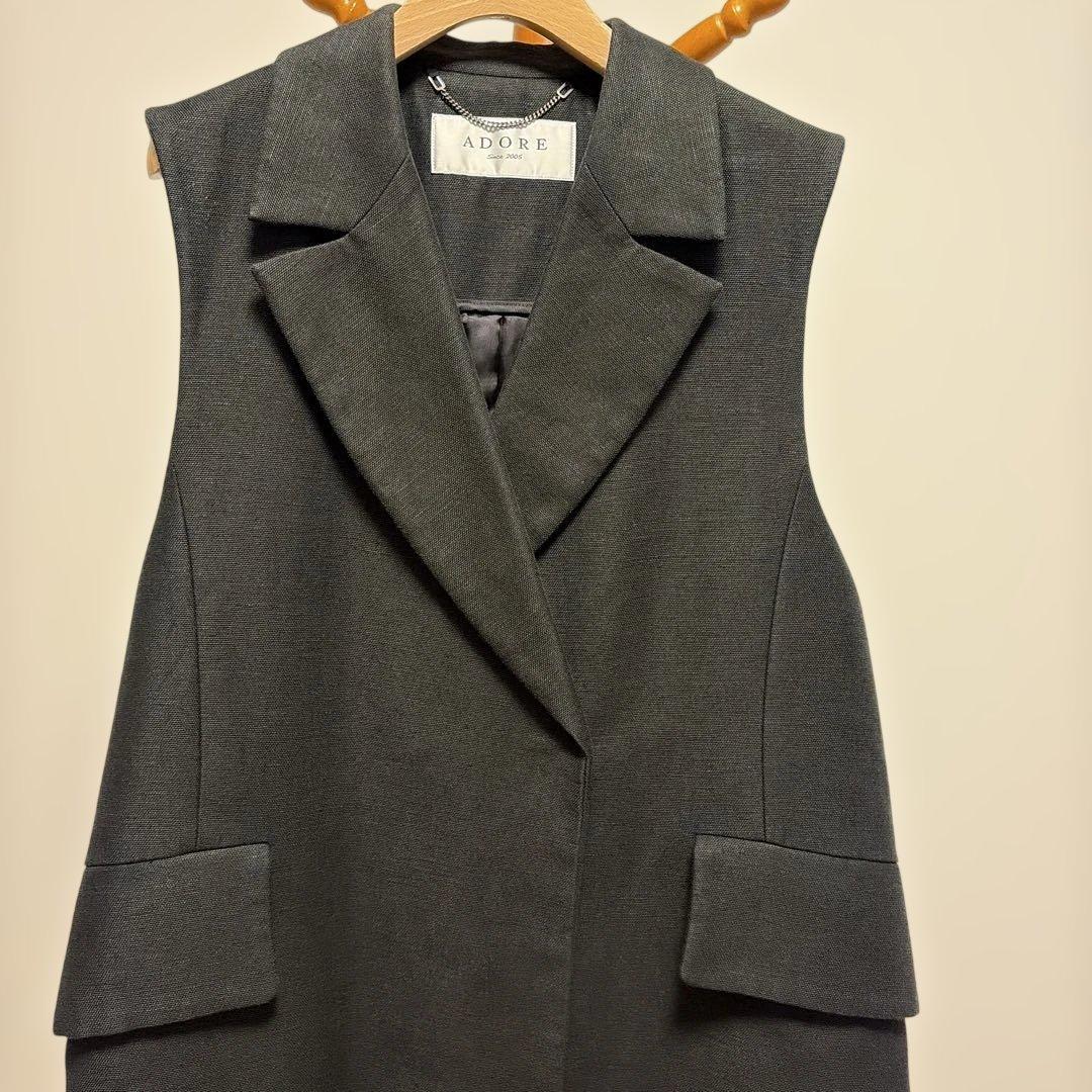 ADORE ブラック ジレ　38