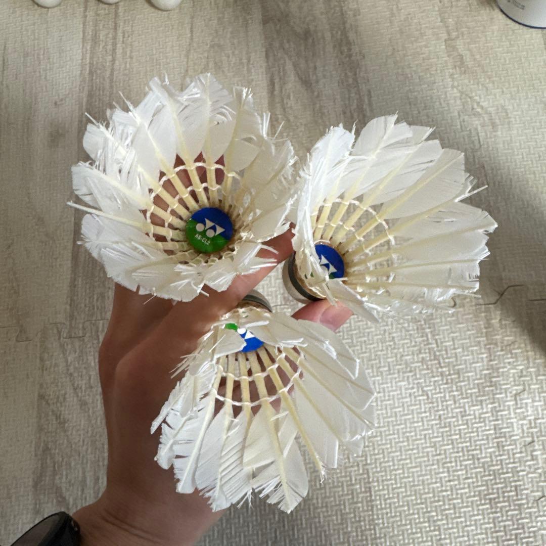 ヨネックスエアロセンサ中古シャトル122球