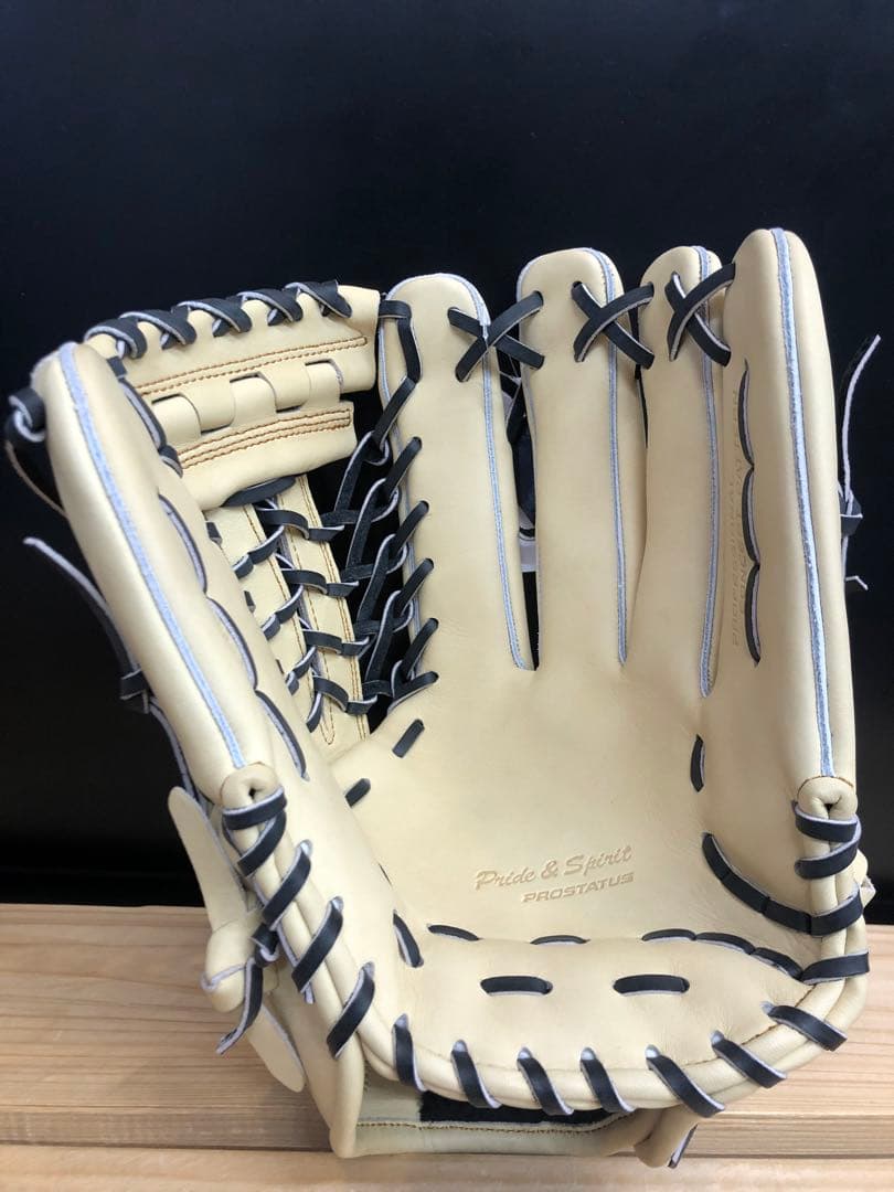 超高級品！ゼット 軟式用グローブ 外野手用 定価33,000円