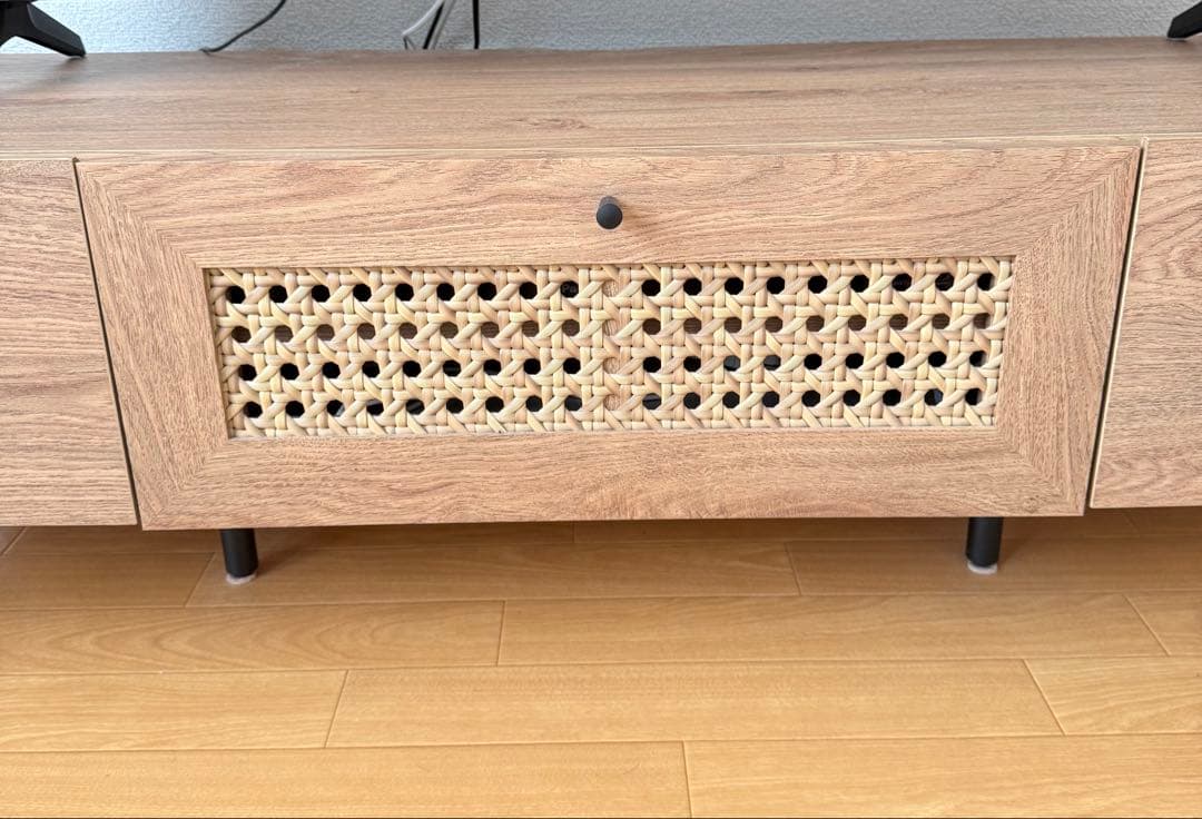 LOWYA ラタン調デザイン　テレビボード　140cm
