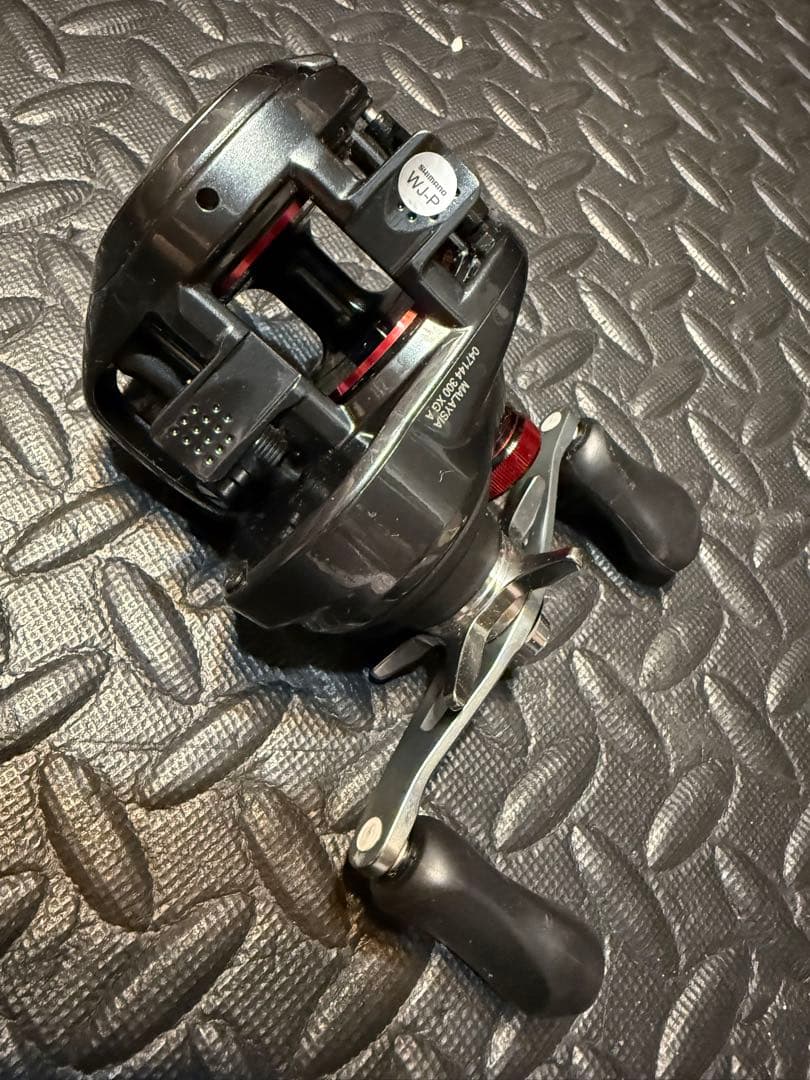 シマノ 24 スコーピオン MD 300XG RIGHT