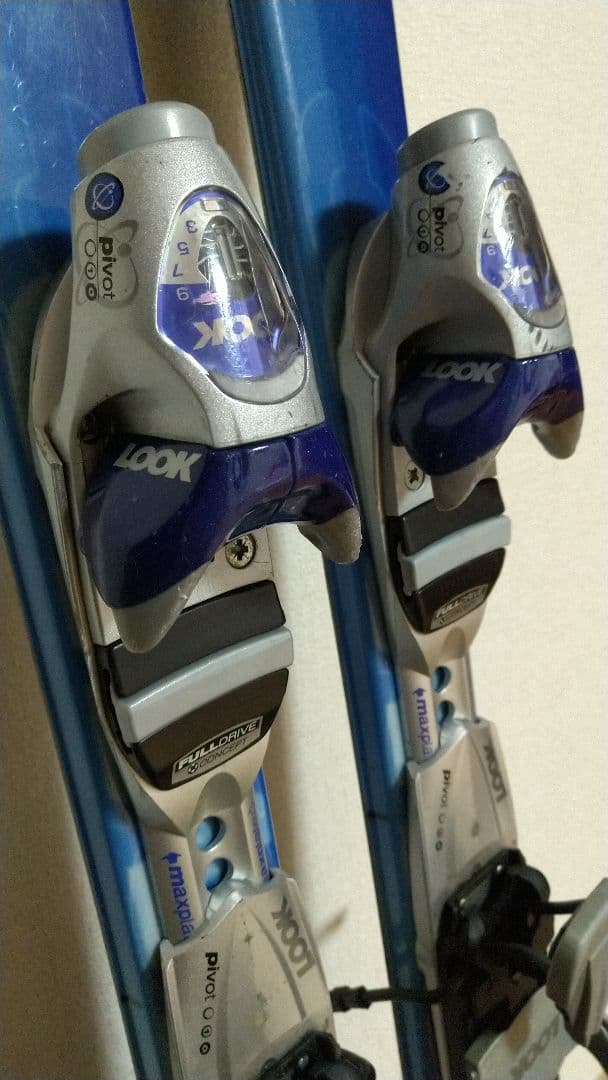 atomic アトミック スキー板 150cm ビンディングセット