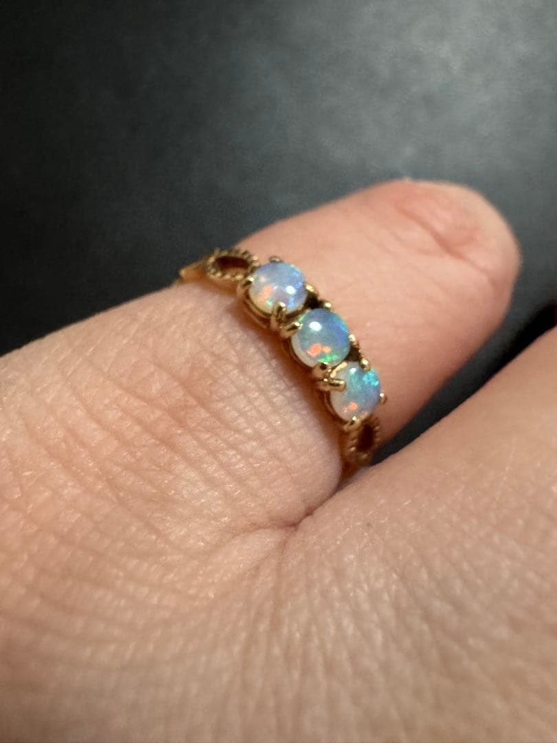 アガット K10オパールピンキーリング 5号