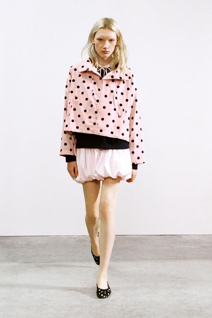 完売品 ZARA プリントジャケット Lサイズ新品タグ付き