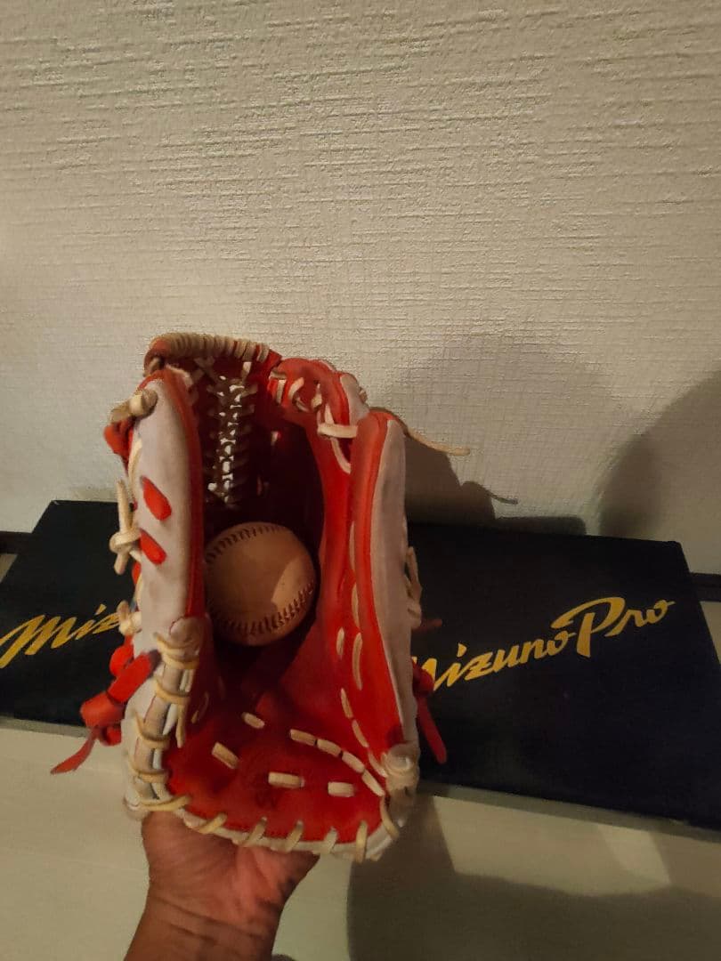 硬式用＆軟式用グローブ