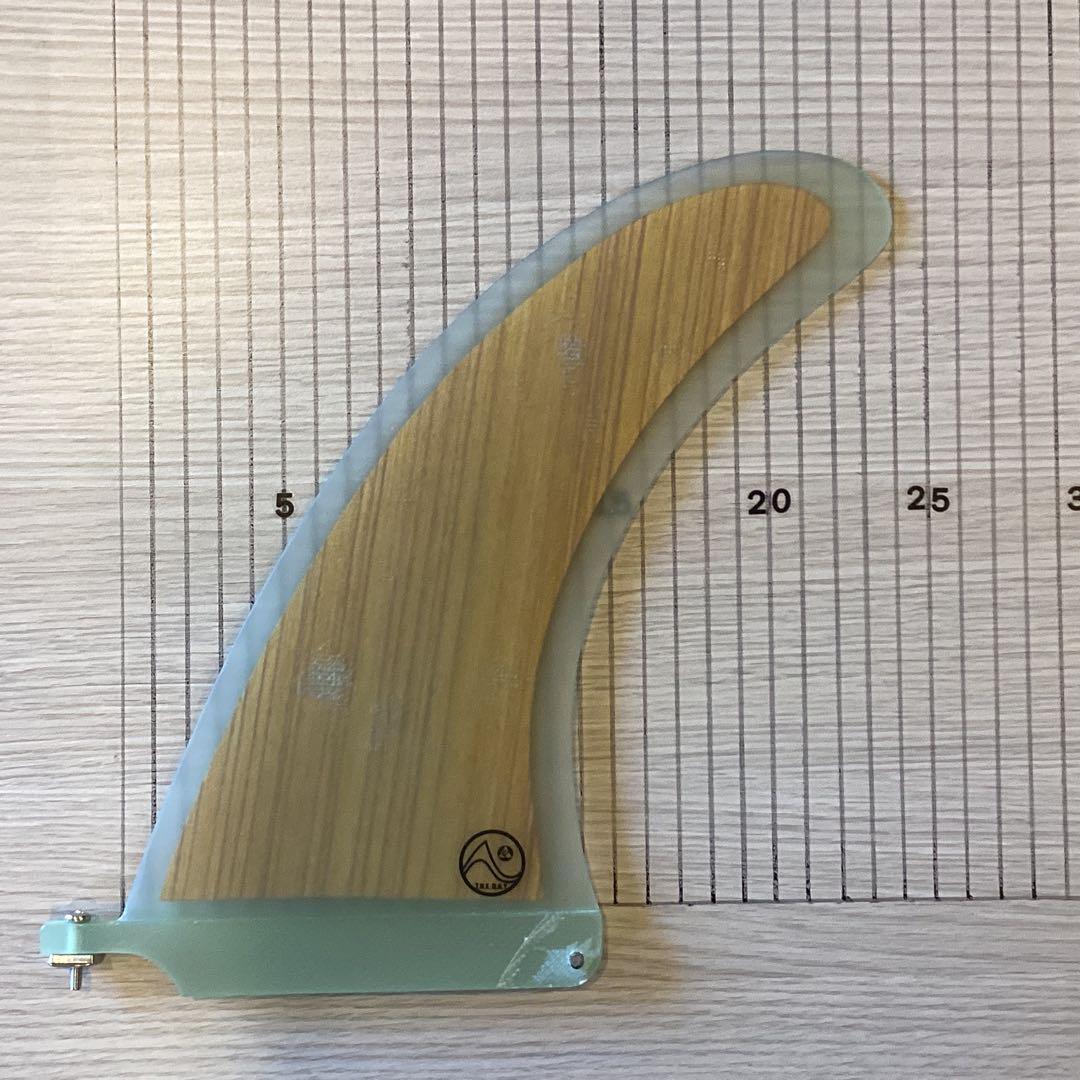 新品未使用シングルフィン9.5インチ　ウッド柄 スクリュー付き