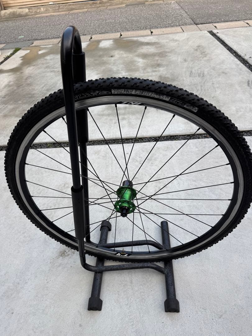 シクロクロス　CHRIS KING グリーンハブ　前後　フロントがジャンク品